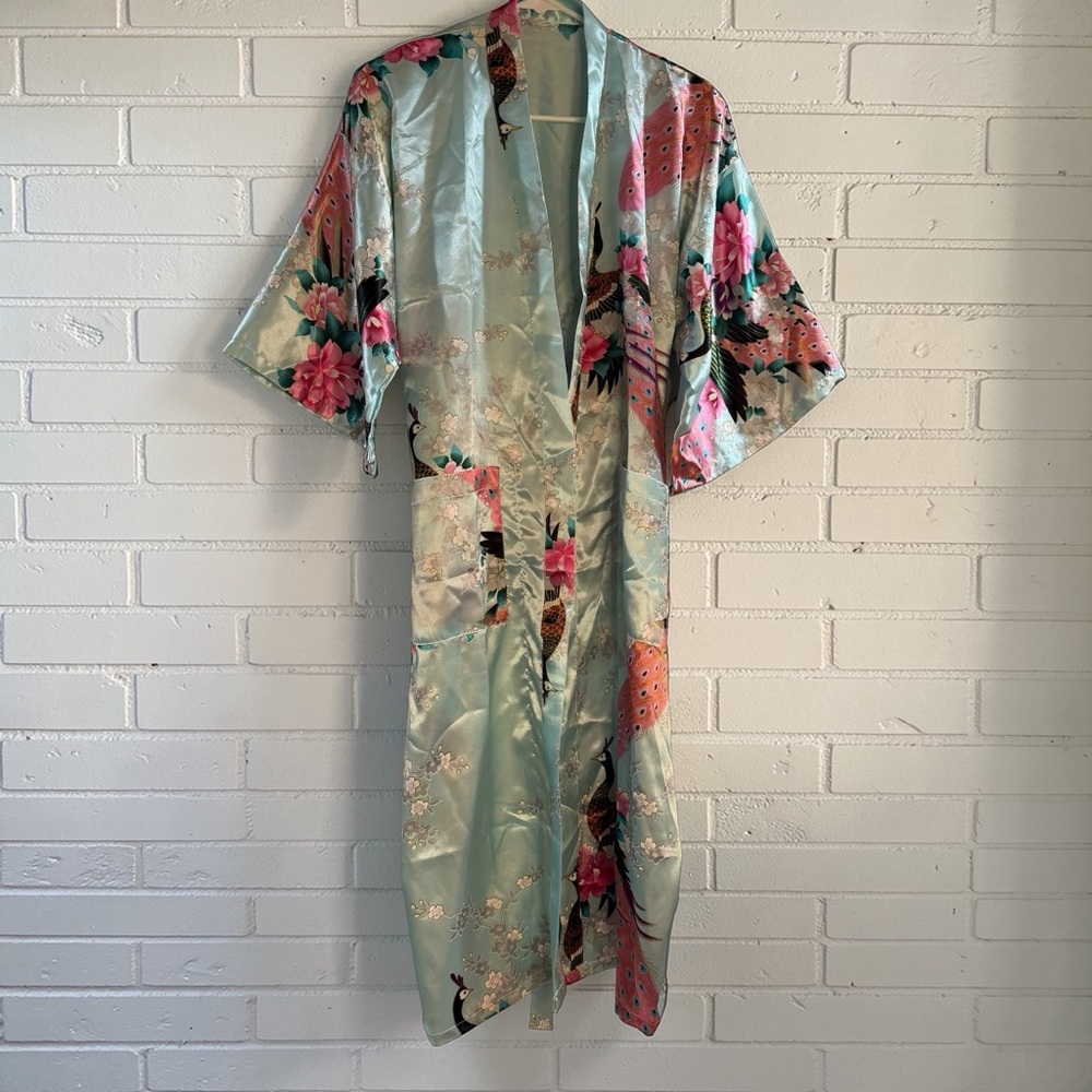 Zhong Zan Satin Peacock Floral Kimono Robe Tie Waist Pockets Size M